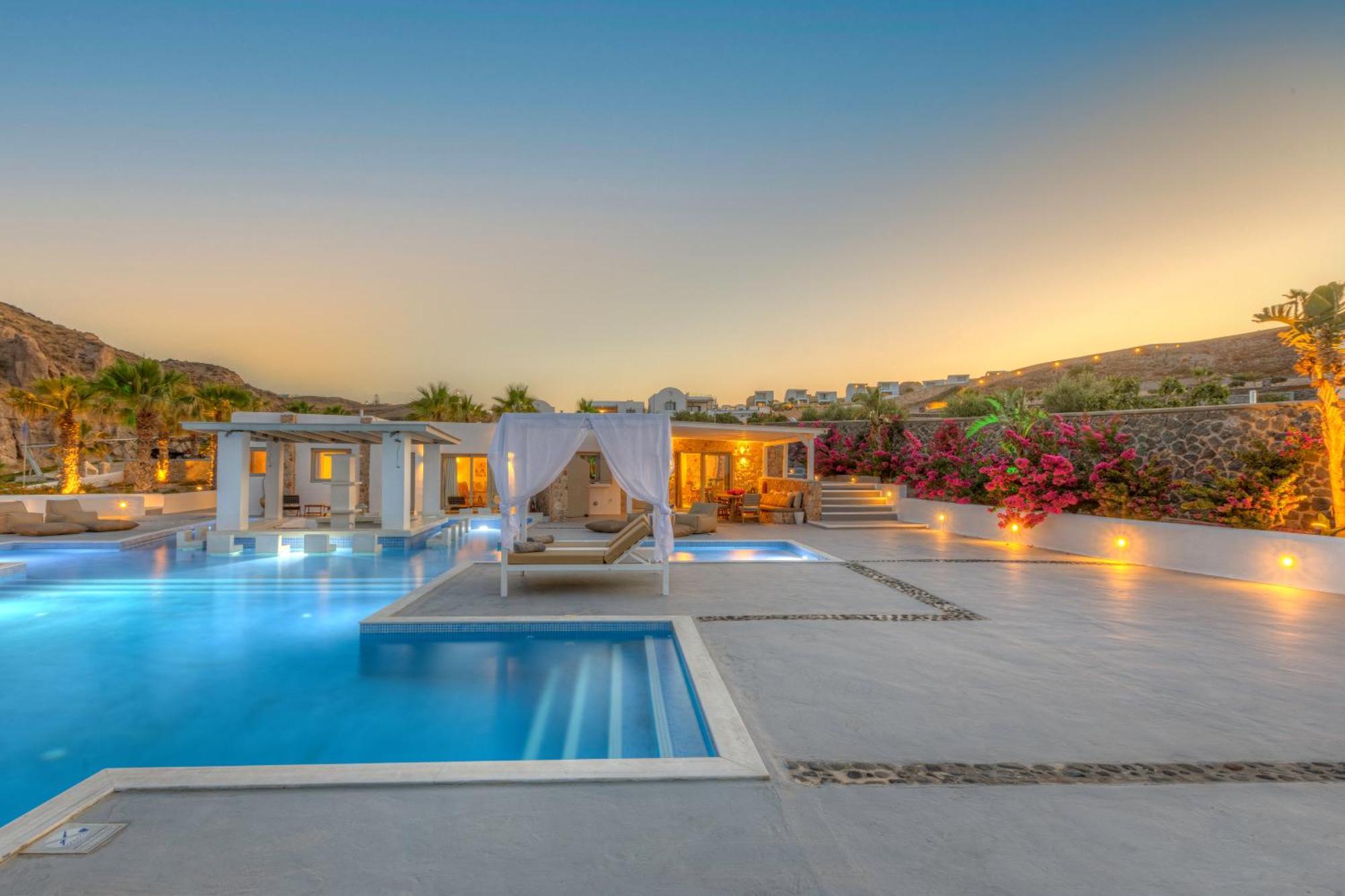 Otel Desiterra & Fira (Santorini)